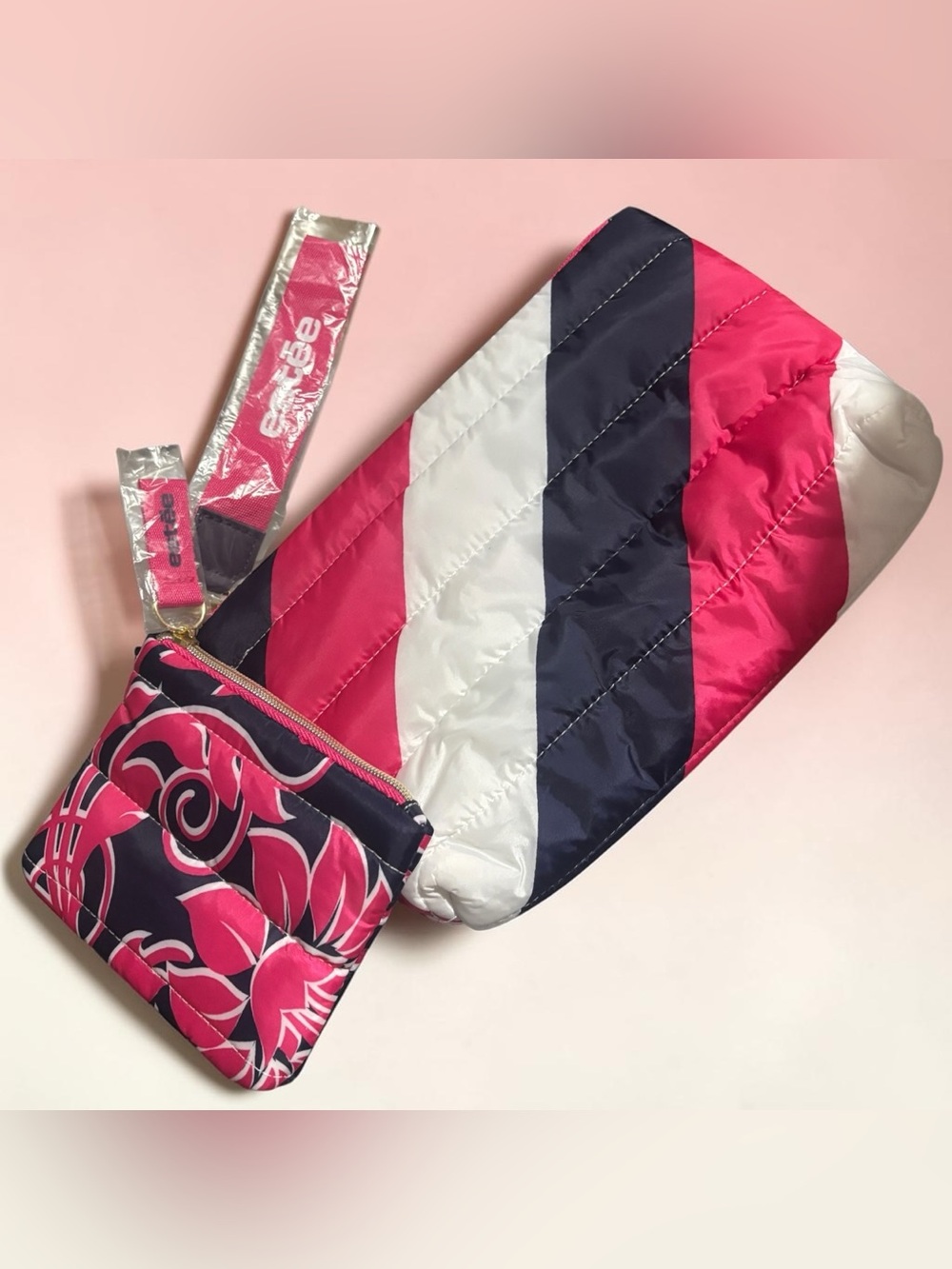 Estee Lauder makeup Bag and coin purse NWOT- 2 pcs